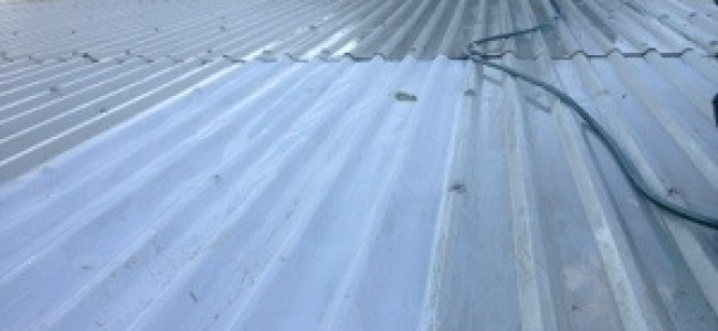 White paint roof cooling experiment